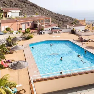 sun-apartment.tenerifehoteles.net/